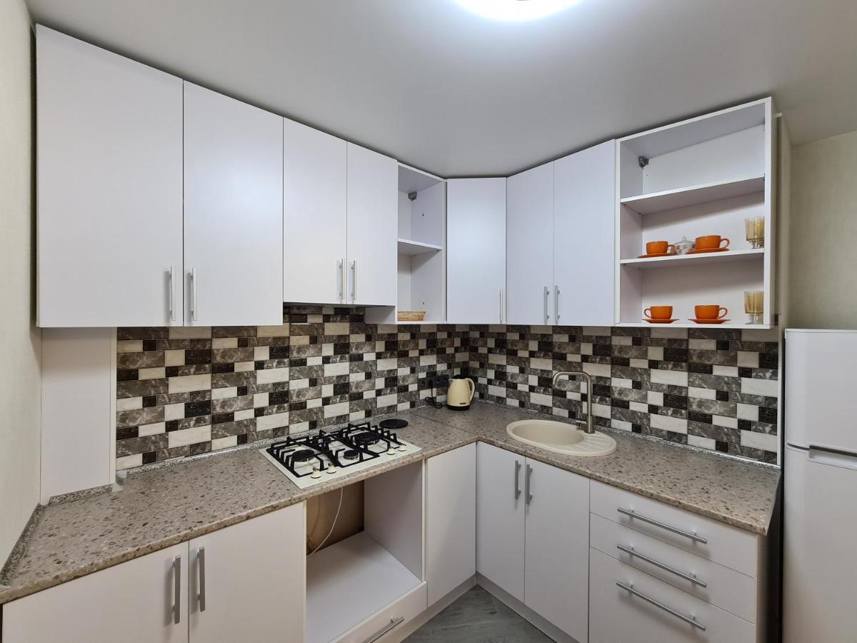 Central Park Apartment Kherson Eksteriør bilde